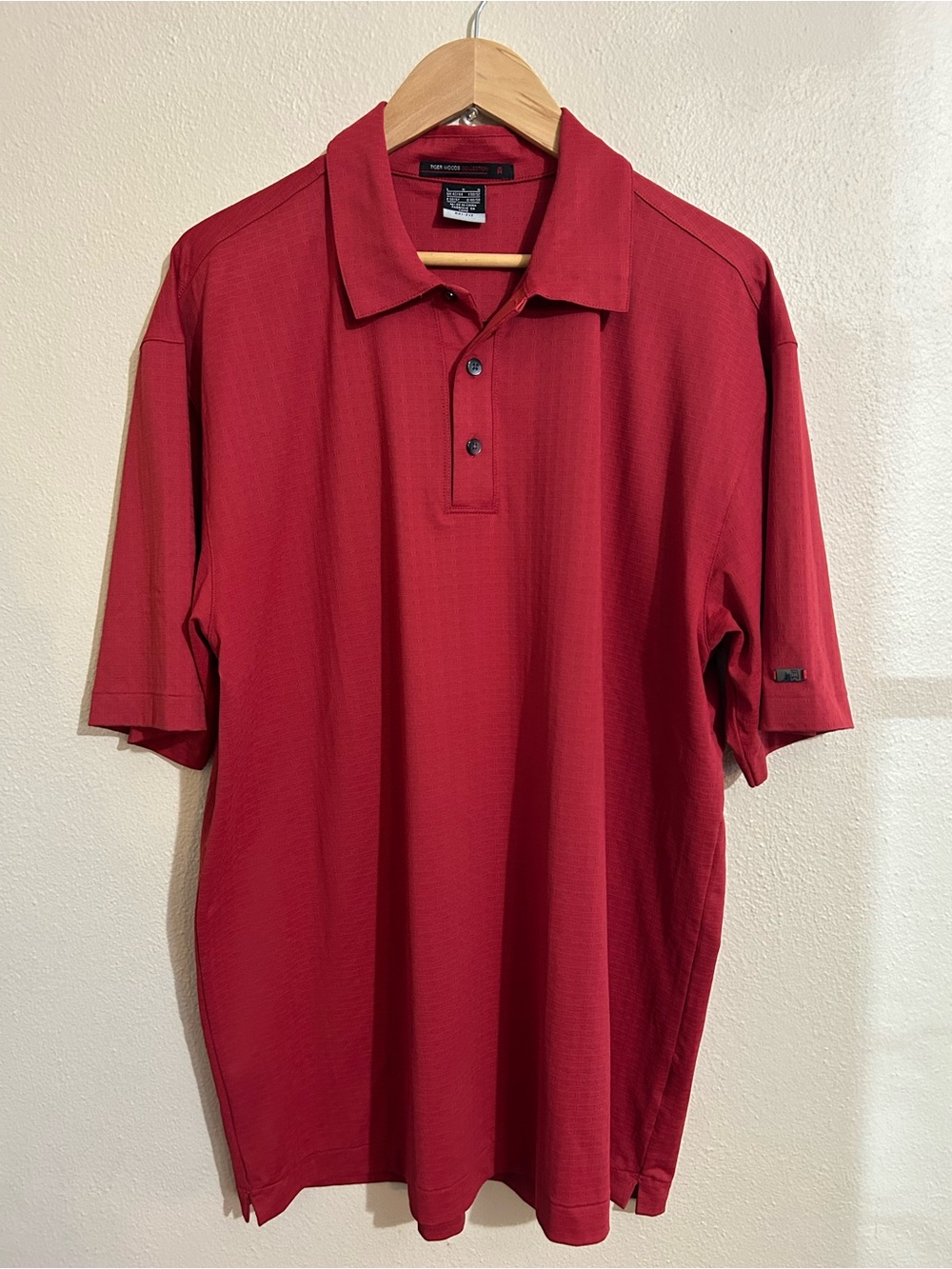 Tiger Woods Collection Red Short-Sleeve Golf Polo Shirt Mens Size Large DRI-FIT